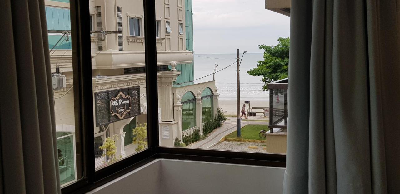Apto Em Predio Frente Ao Mar, Meia Praia Itapema, Linda Vista, 3 Dormitorios Экстерьер фото